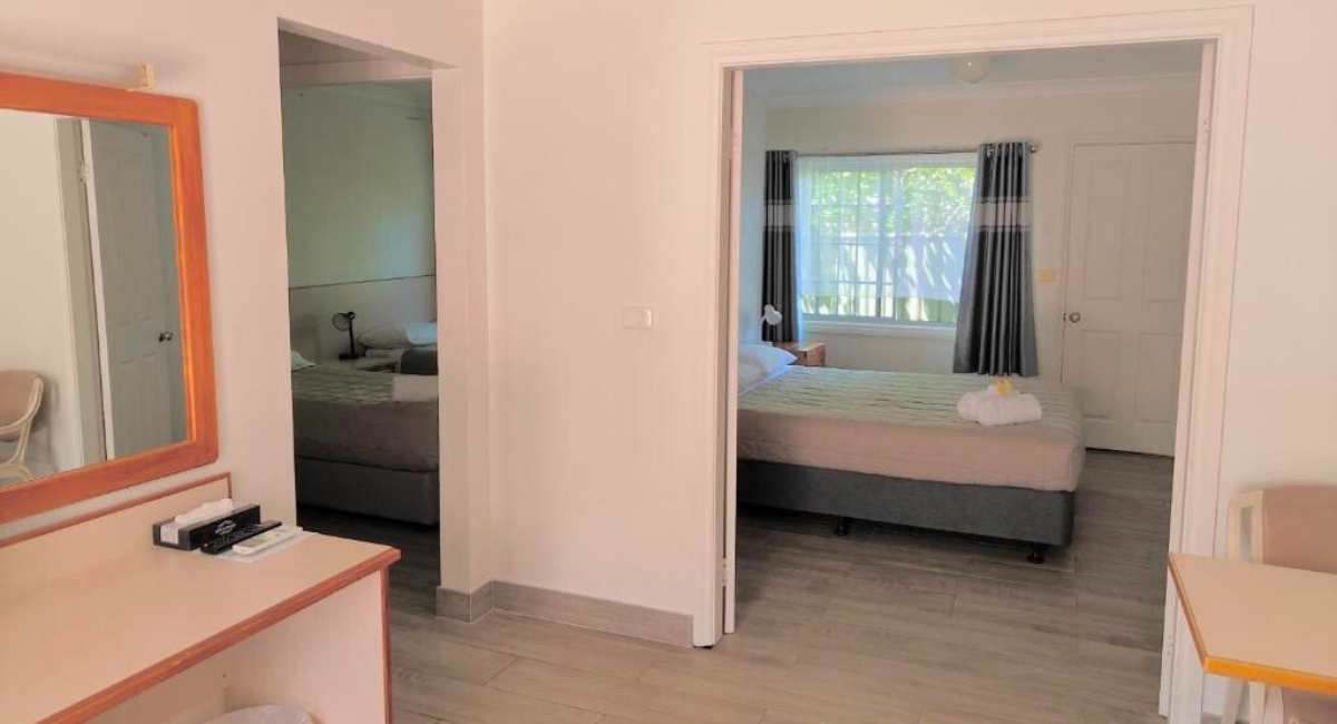 booking engine for motel and small hotel